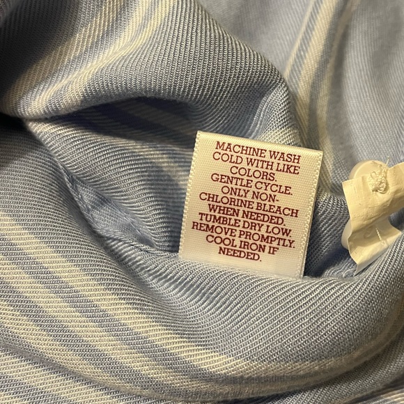 Kohls Perfect Shirt Soft Plaid Button Down Shirt - Picture 11 of 11